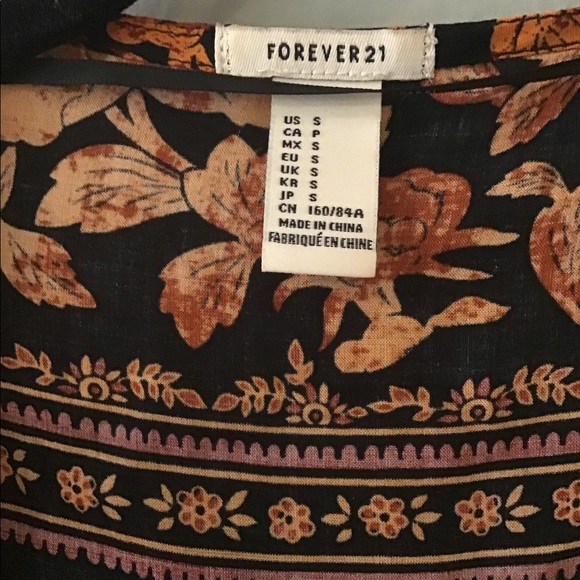 Cover up - Picture 4 of 4